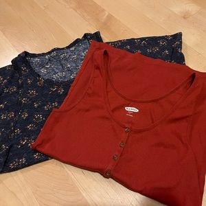 American Eagle Outfitters and Old Navy women's tank set - size L.
